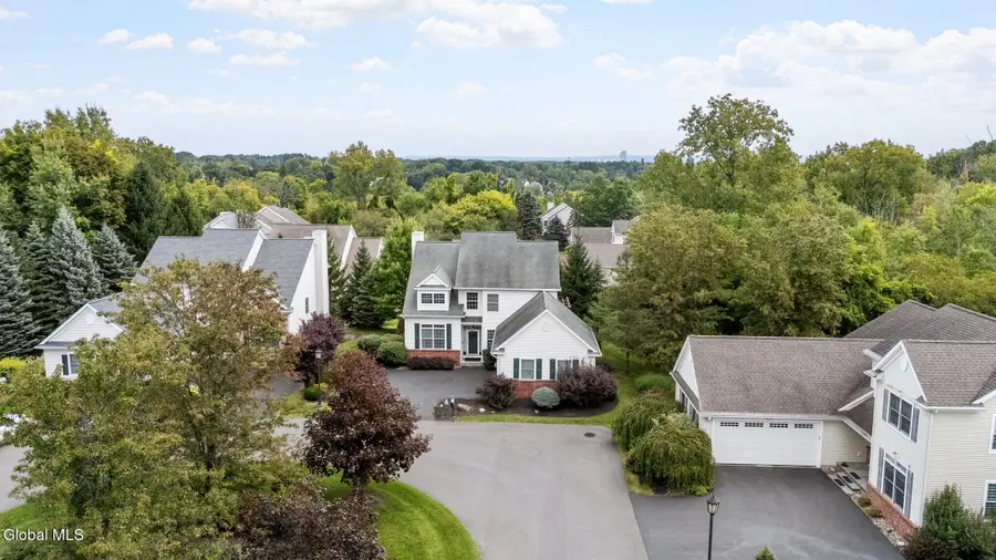 11 Whitman Common, Slingerlands, NY 12159 - #2