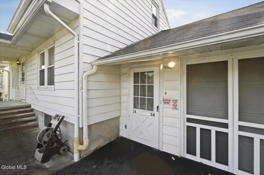 1434 Cullen Avenue, Schenectady, NY 12309 - #3