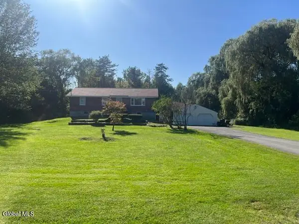 29 White Road, Ballston Spa, NY 12020