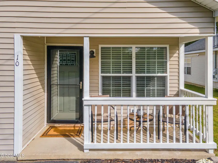 10 Rohloff Avenue, Mechanicville, NY 12118 - #3
