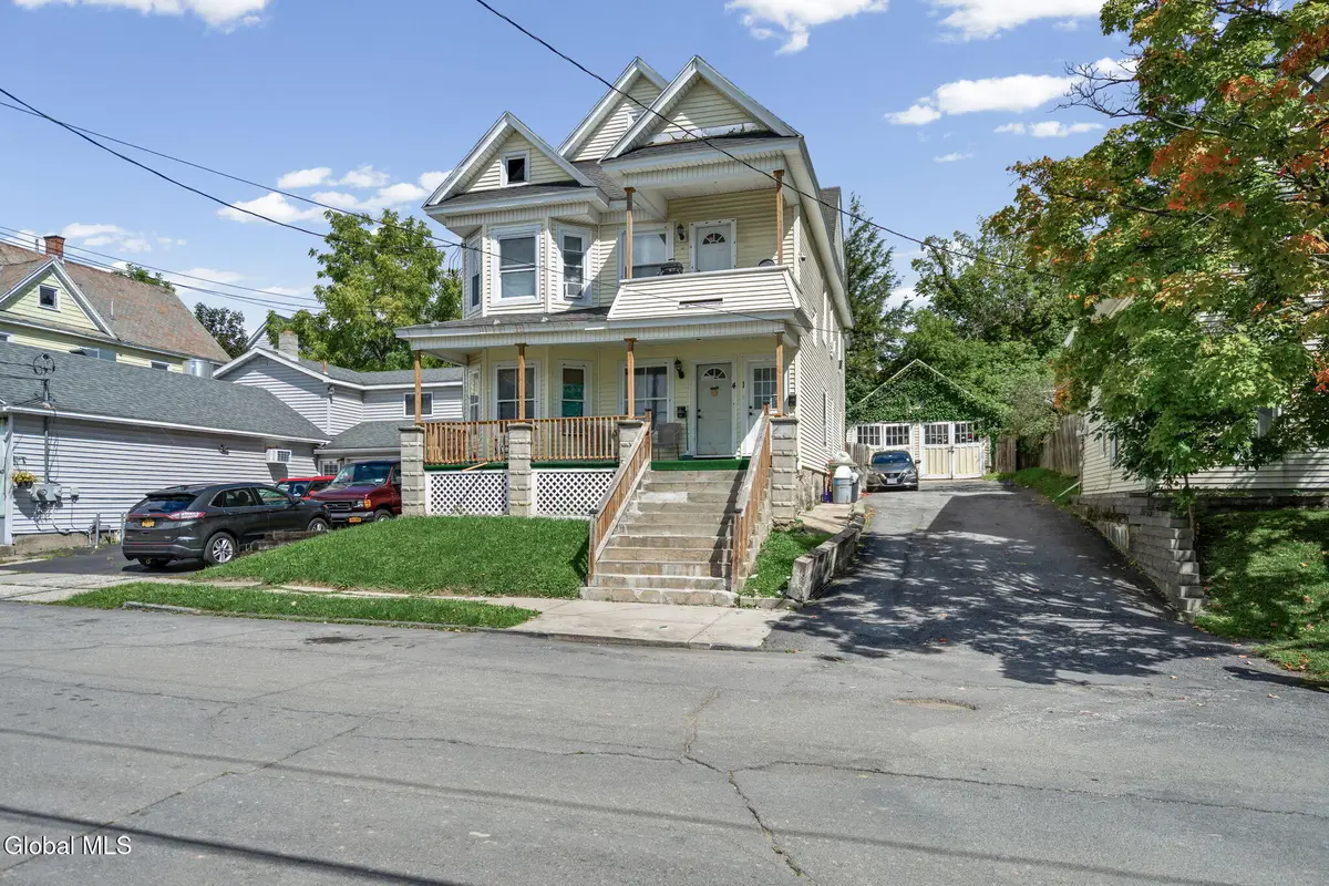 41 Lincoln Avenue, Amsterdam, NY 12010 - #1