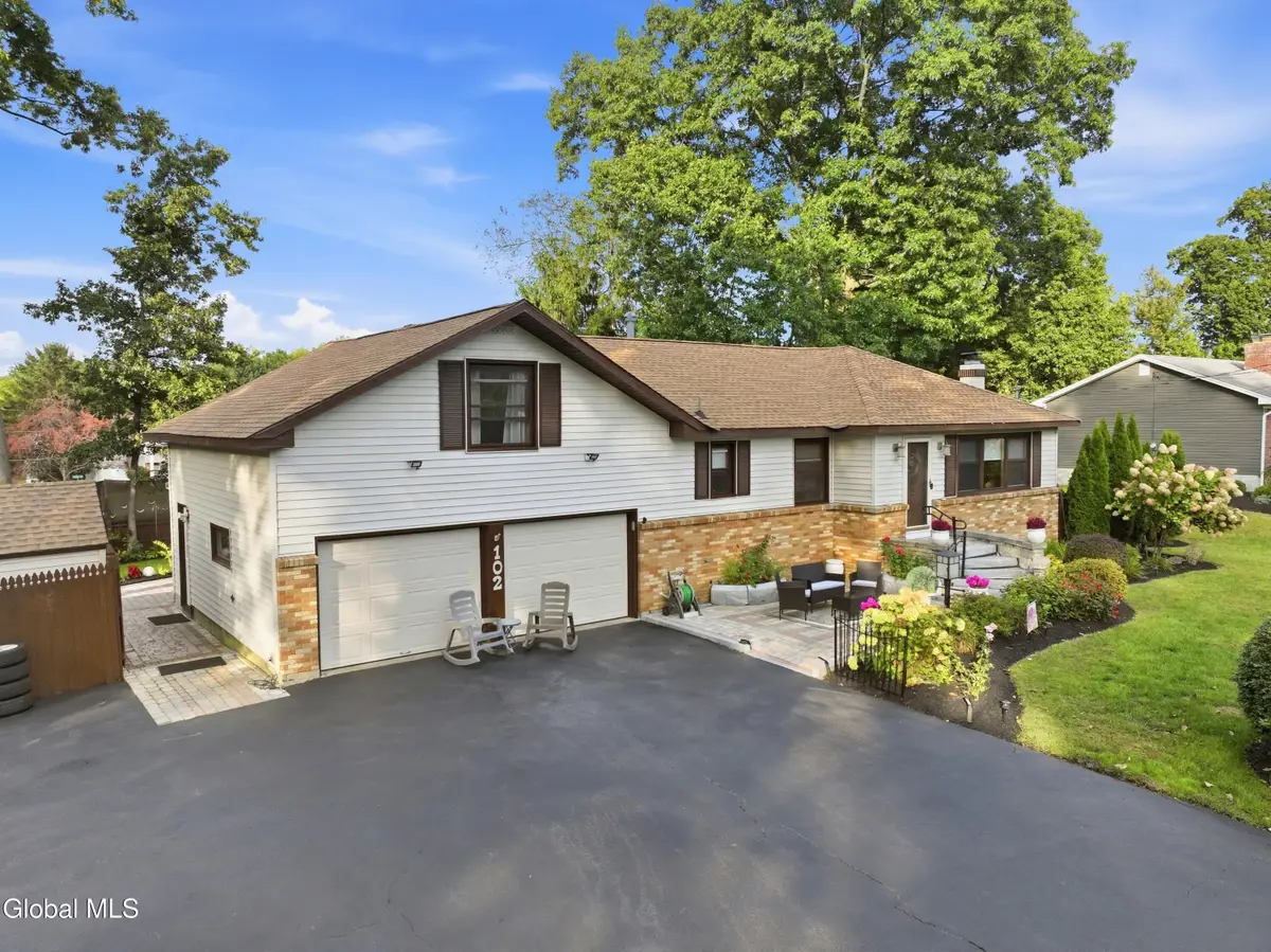102 Greenleaf Drive, Latham, NY 12110 - #1