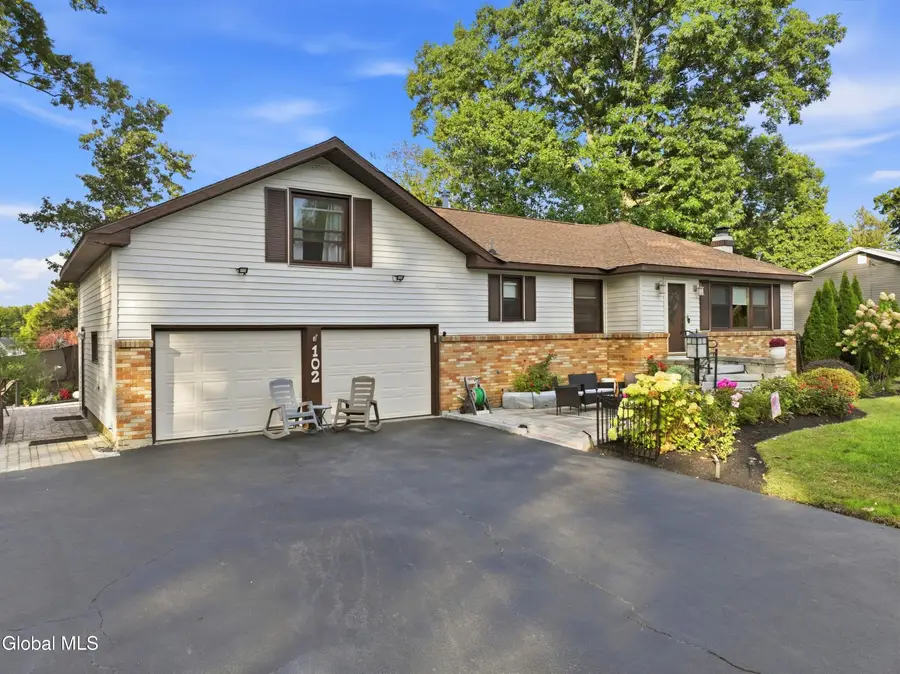 102 Greenleaf Drive, Latham, NY 12110 - #2