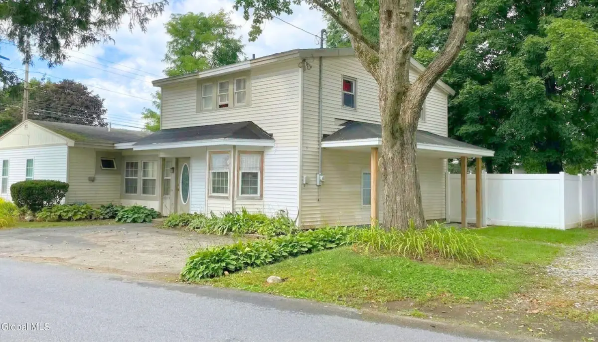 136 Jefferson Street, Saratoga Springs, NY 12866 - #1
