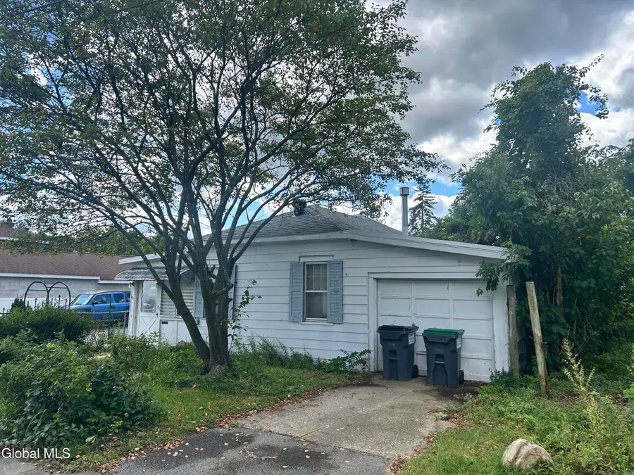 108 Gullott Drive, Rotterdam, NY 12306 - #2