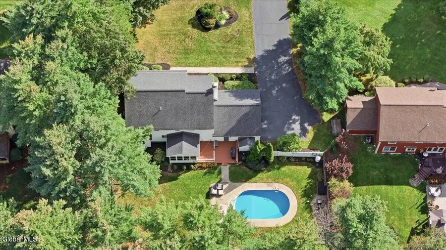 39 Algonquin Drive, Queensbury, NY 12804 - #3