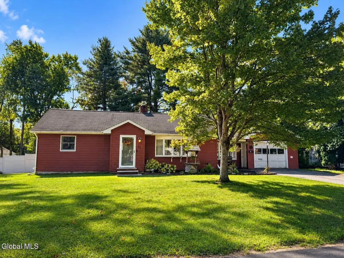 16 Carolyn Lane, Glenville, NY 12302 - #1