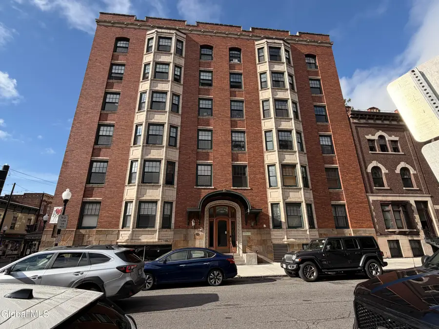 352 State Street #Unit 3D, Albany, NY 12210 - #2
