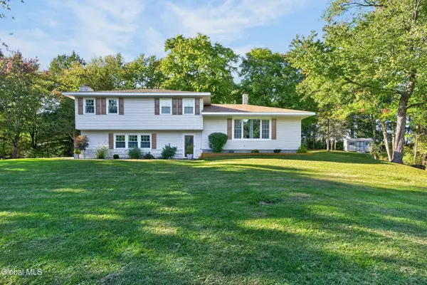 313 Pine Circle, Claverack, NY 12513