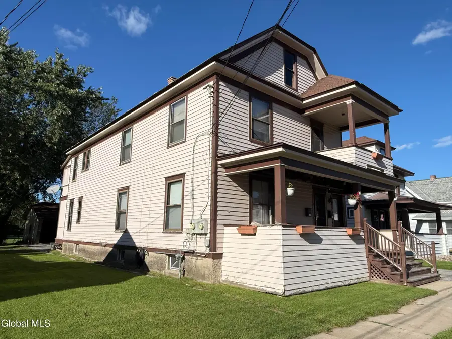 19 Newman Street, Gloversville, NY 12078 - #3