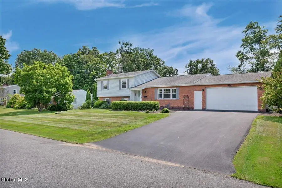109 Oakwood Drive, Glenville, NY 12302 - #3