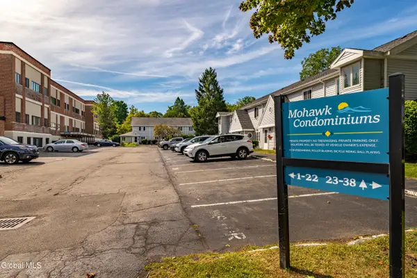 222 S Ten Broeck Street #APT 11, Scotia, NY 12302