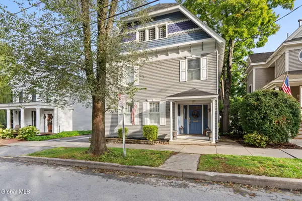 135 Grand Avenue, Saratoga Springs, NY 12866