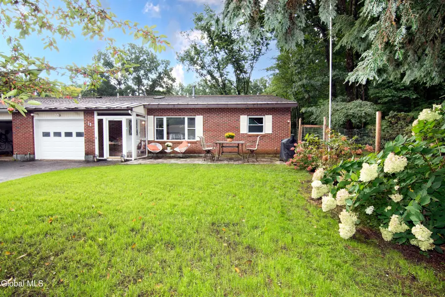3B Lacosta Drive, Clifton Park, NY 12065 - #2