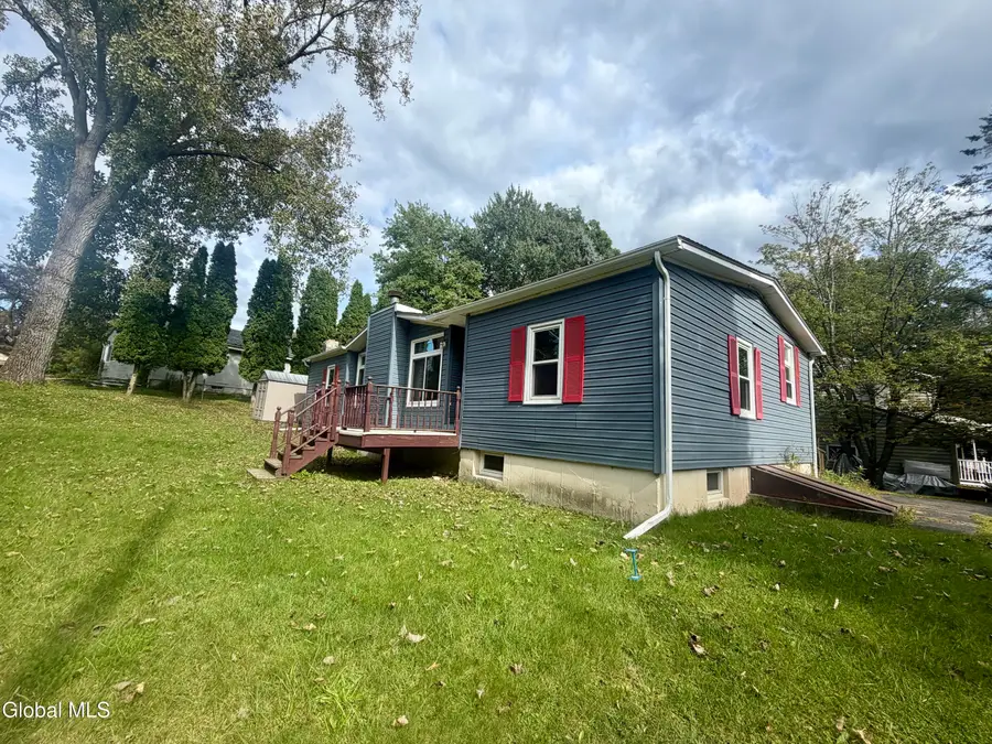 31 Penny Lane, West Sand Lake, NY 12018 - #2