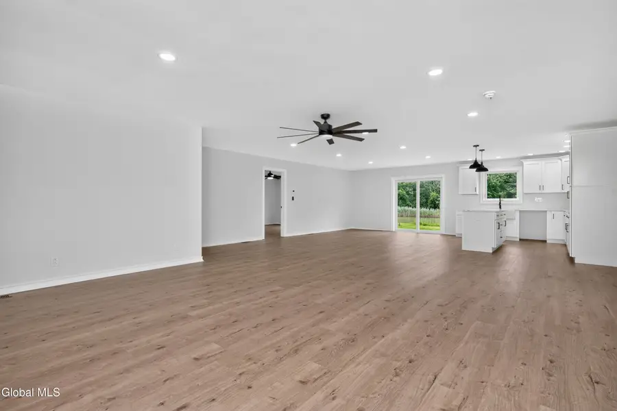 11 Mcdermott Road, Stillwater, NY 12118 - #3