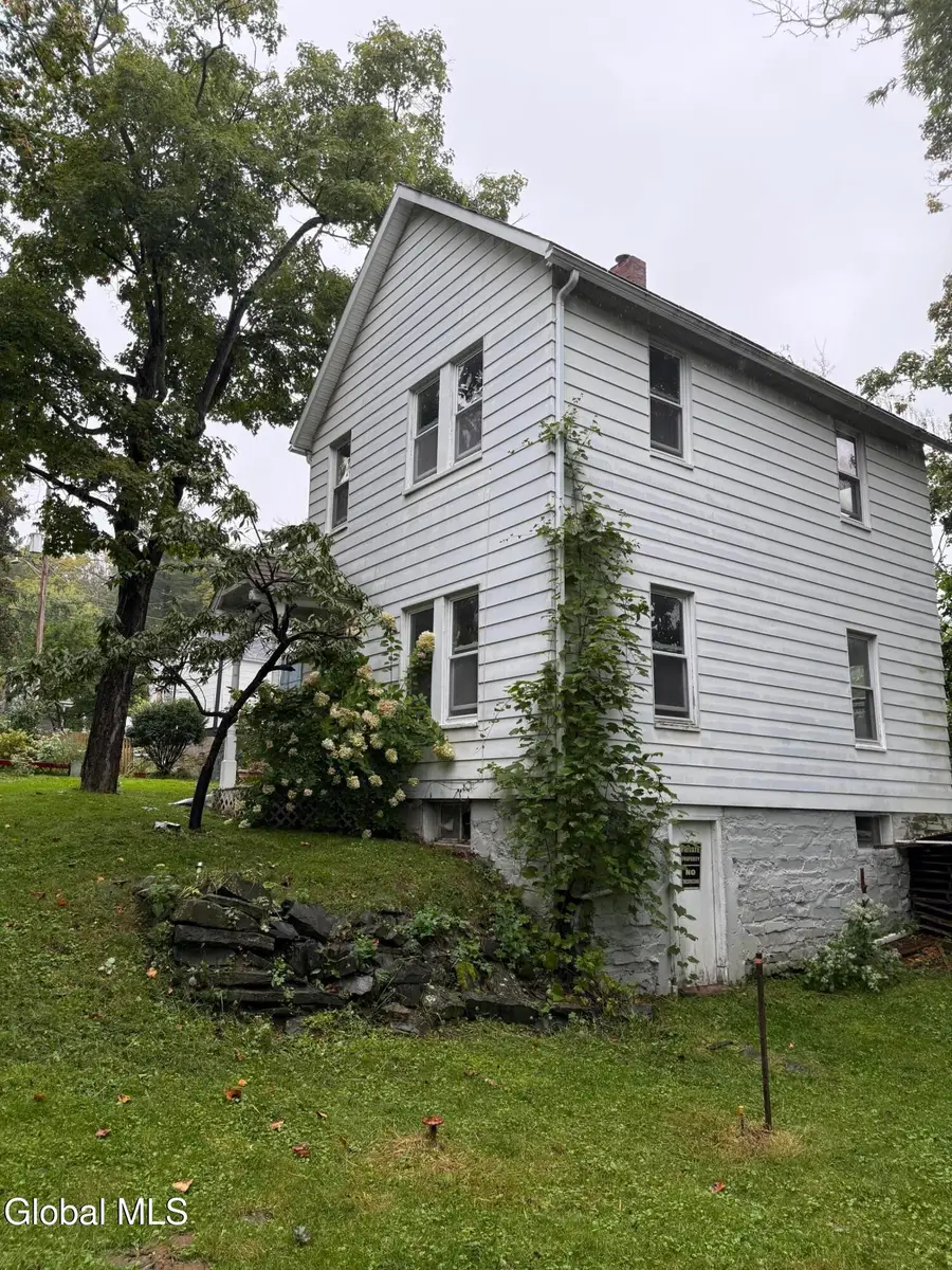 19 Main Street, Rexford, NY 12148 - #2
