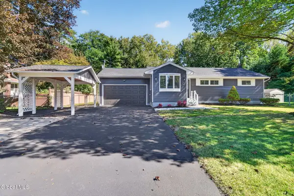 31 Frantone Lane, Colonie, NY 12211