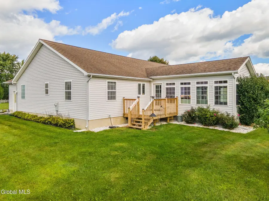 36 Mallard Drive, Clifton Park, NY 12148 - #3
