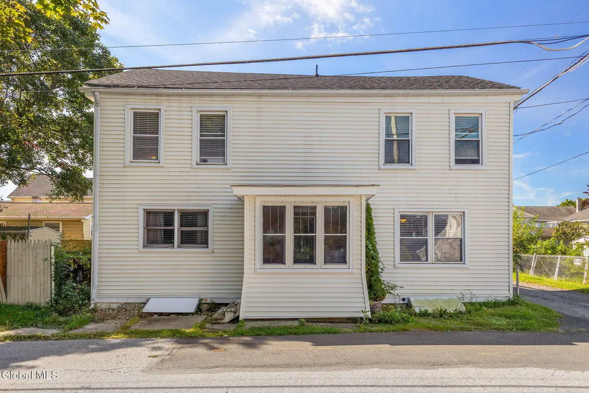 17 Hudson Street, Waterford, NY 12188 - #1