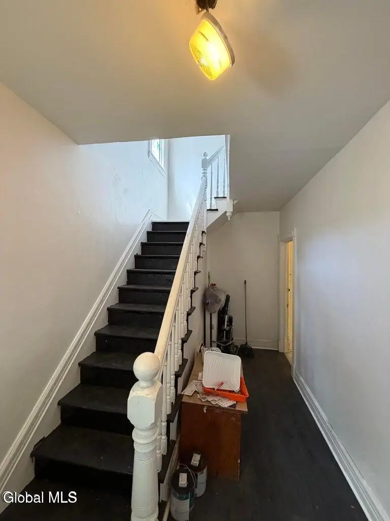 318 Georgetta Dix, Schenectady, NY 12307 - #2