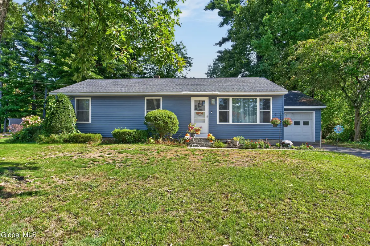 4 Reservoir Drive, Queensbury, NY 12804 - #1