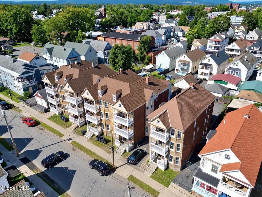 8-16 Swan Street, Schenectady, NY 12307 - #2