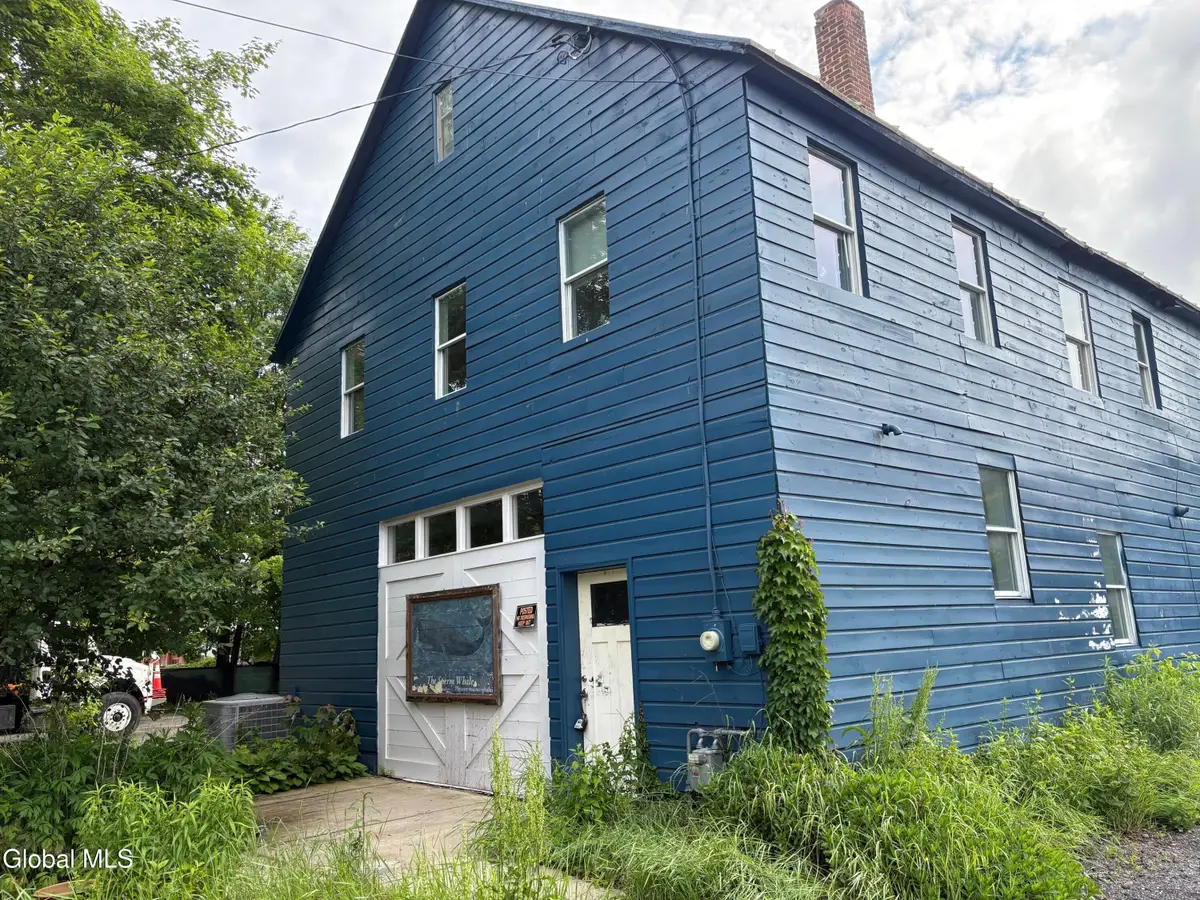 10 Thompson Street, Ballston Spa, NY 12020 - #1