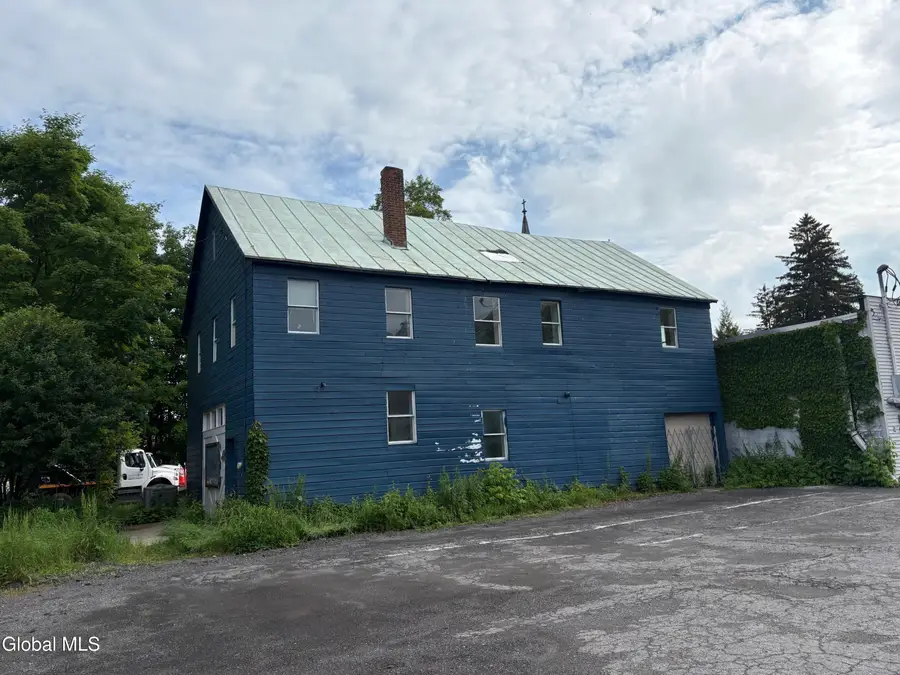 10 Thompson Street, Ballston Spa, NY 12020 - #3
