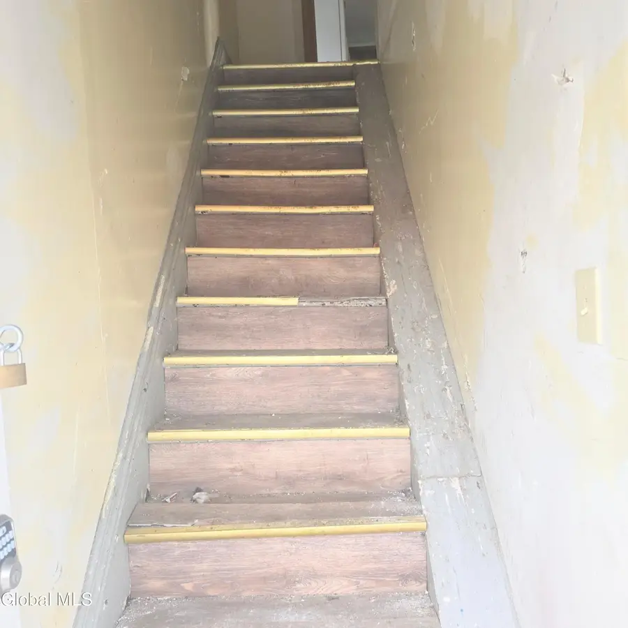 844 Albany Street, Schenectady, NY 12307 - #3