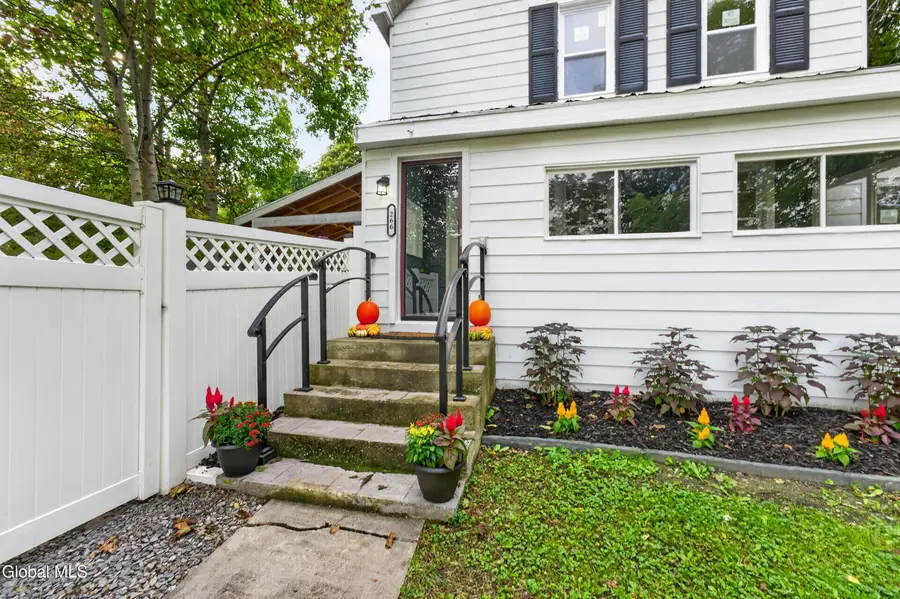 266 Poplar Avenue, Valley Falls, NY 12185 - #3