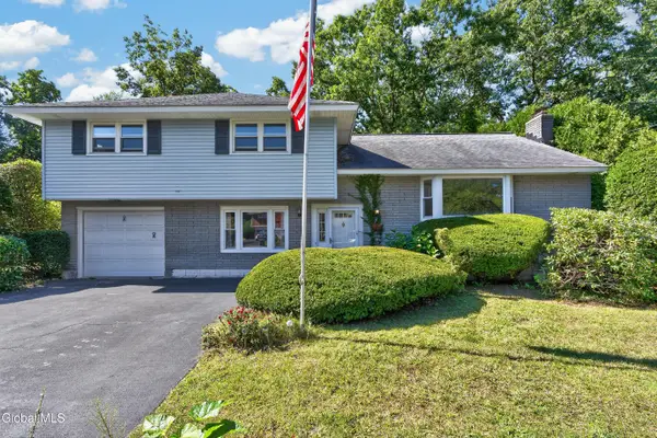 618 Via Ponderosa, Schenectady, NY 12303
