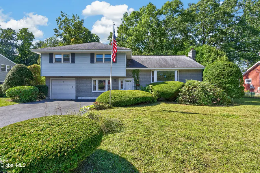 618 Via Ponderosa, Schenectady, NY 12303 - #3