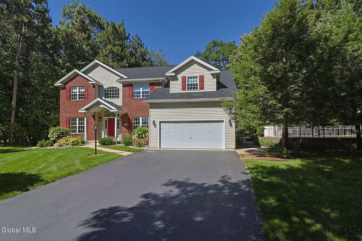 10 Darren's Way, Albany, NY 12205 - #1