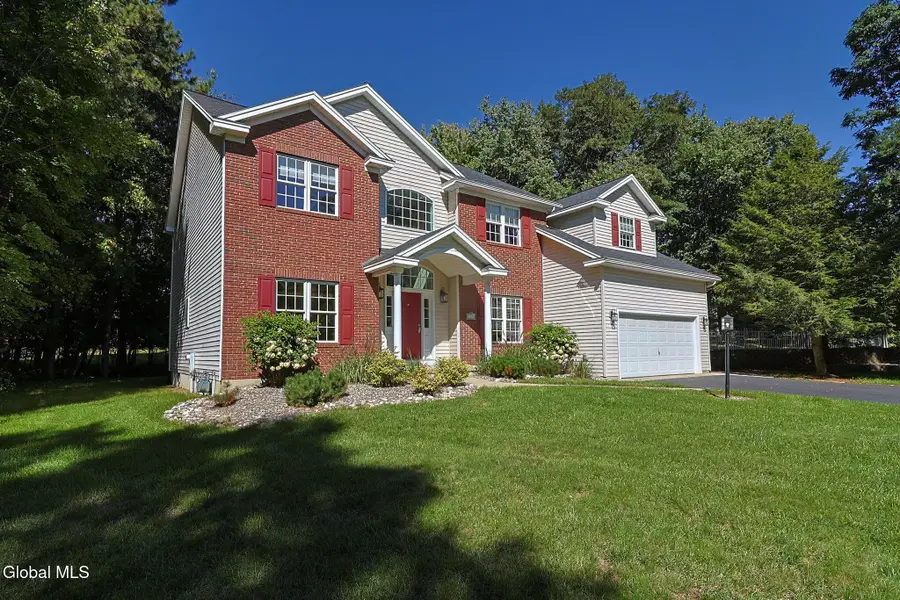 10 Darren's Way, Albany, NY 12205 - #3