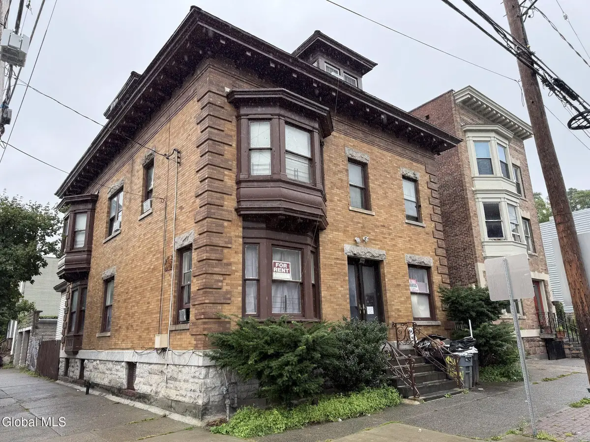402 Clinton Avenue, Albany, NY 12206 - #1