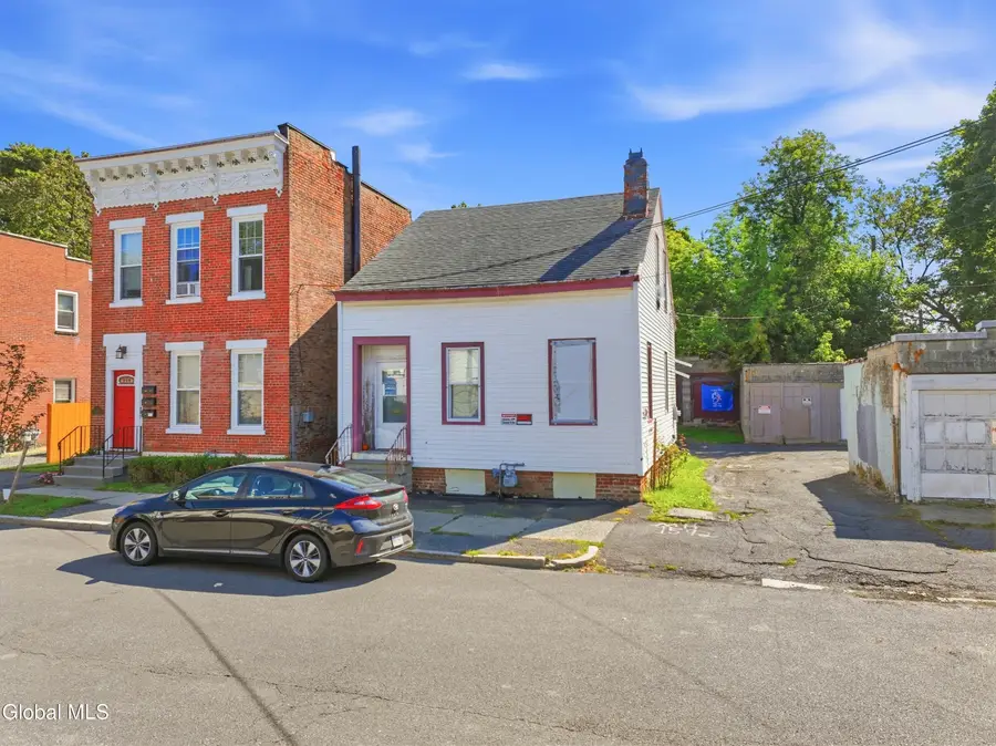 30 Cortland Place, Albany, NY 12211 - #2