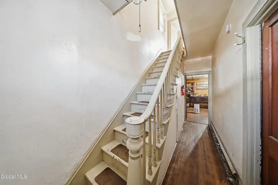 30 Cortland Place, Albany, NY 12211 - #3