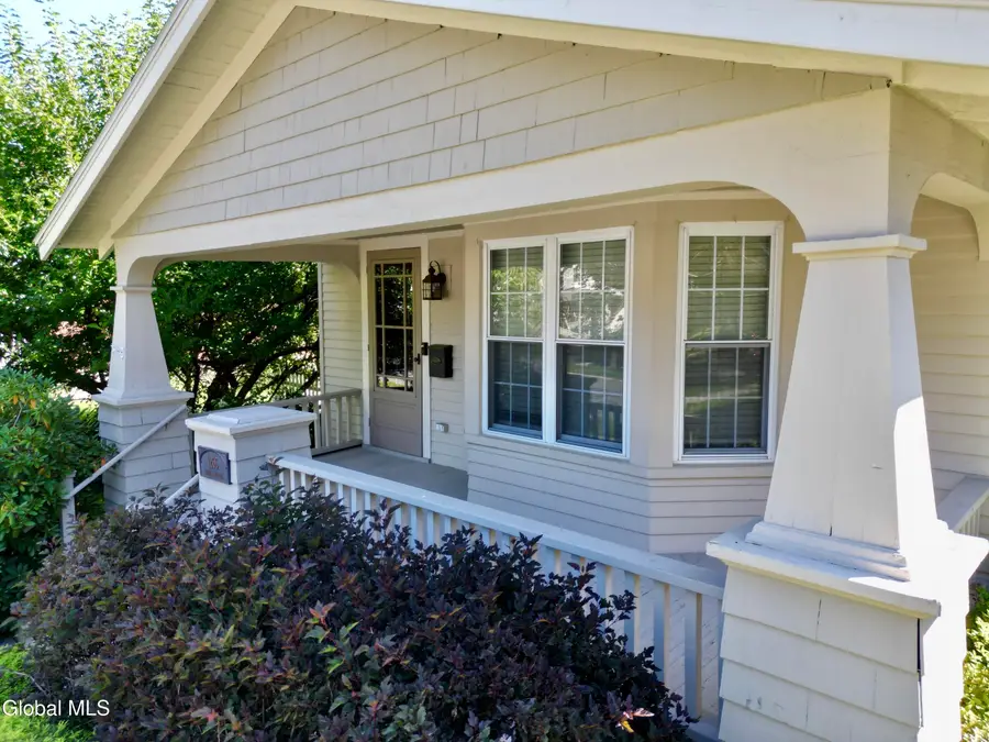 1266 Keyes Avenue, Schenectady, NY 12309 - #3