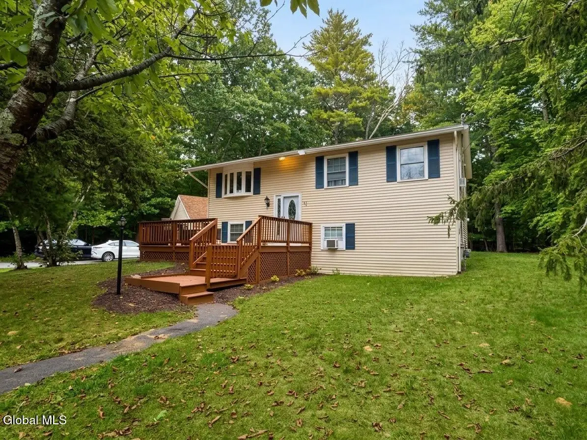 39 Whippletree Road, Ballston Spa, NY 12020 - #1
