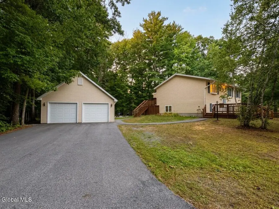 39 Whippletree Road, Ballston Spa, NY 12020 - #2