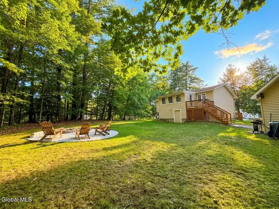 39 Whippletree Road, Ballston Spa, NY 12020 - #3