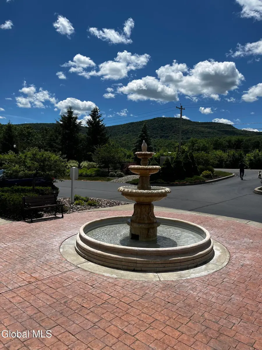 307 Kelly Circle, Guilderland, NY 12009 - #3