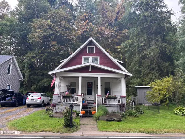 81 Ft Johnson Avenue, Fort Johnson, NY 12070