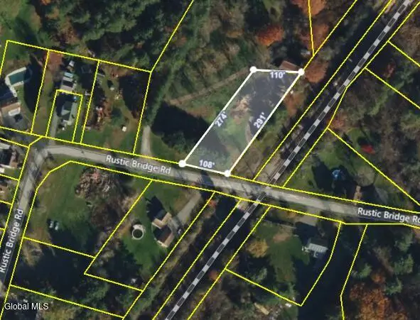 L5 Rustic Bridge Road, Colonie, NY 12148 - #3