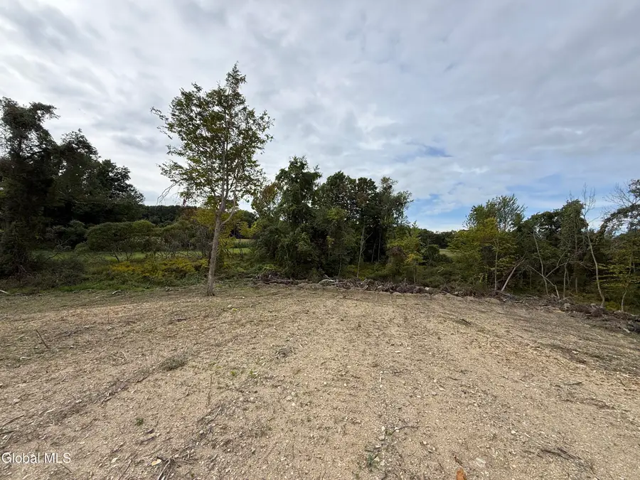 L7.8 Halterman, Granville, NY 12832 - #2