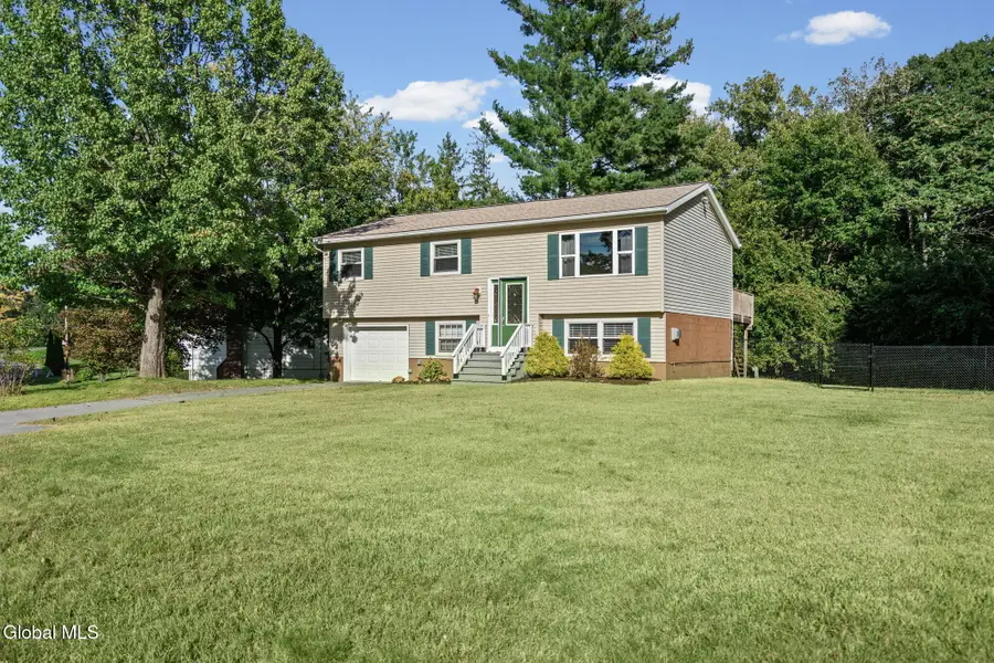 1 Dorsman Drive, Clifton Park, NY 12065 - #2