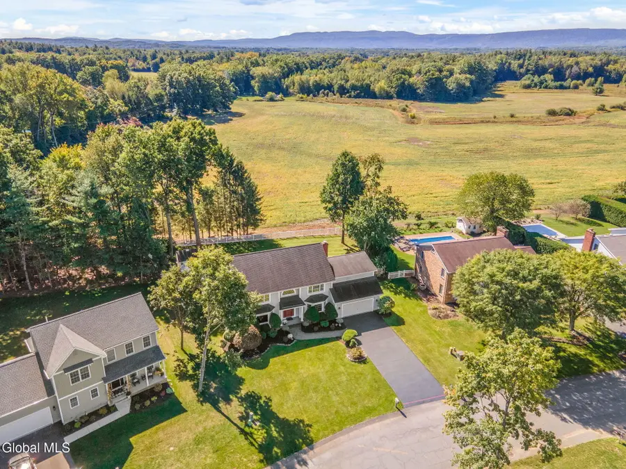3079 New Williamsburg Drive, Guilderland, NY 12303 - #3