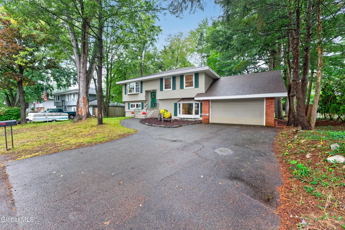 6 Morone Place, Albany, NY 12205 - #1