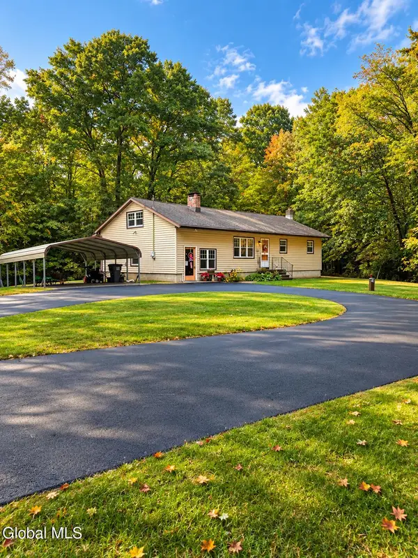 140 County Road 75, Mechanicville, NY 12118
